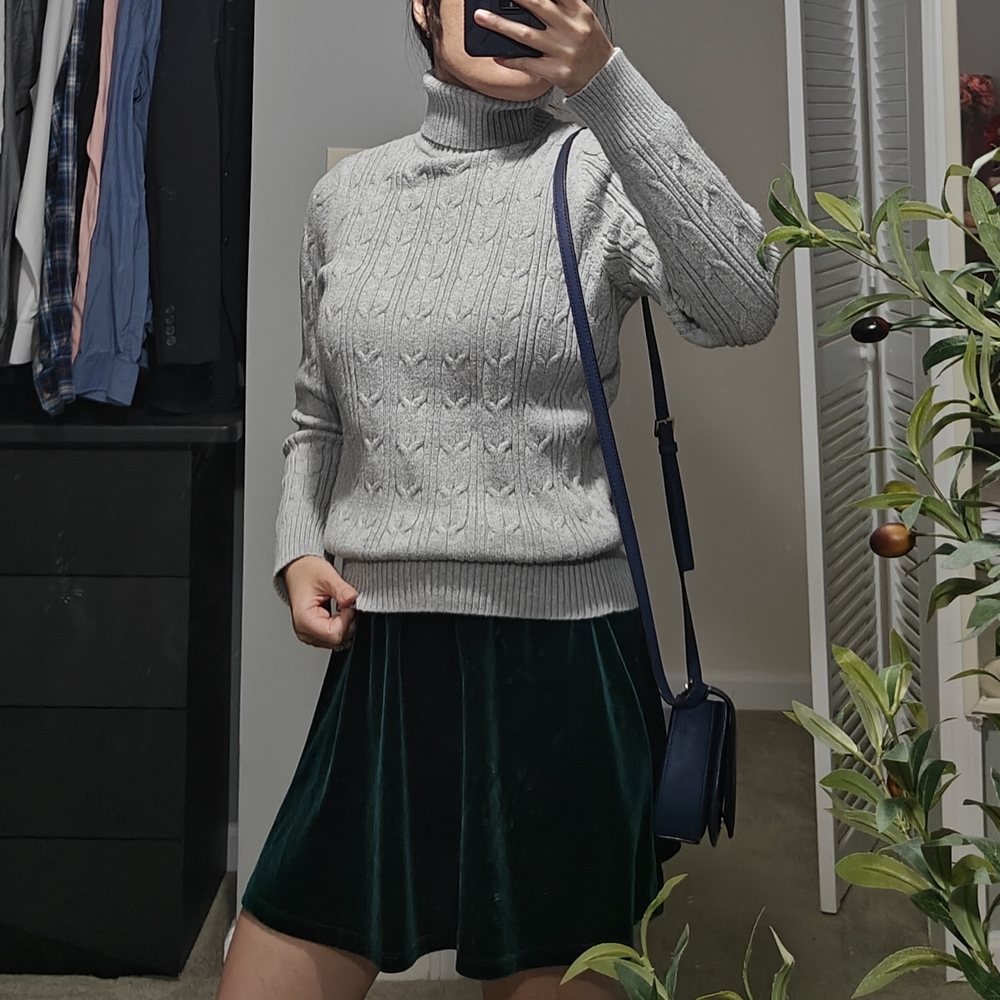 Cotton Blend St. John's Bay Light Gray Cable Knit Turtleneck Sweater